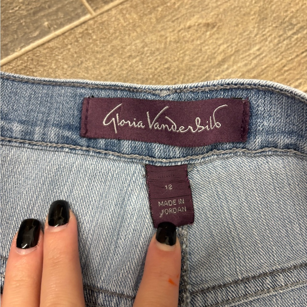 Gloria‎ Vanderbilt Amanda Style Straight Leg Jeans Light Wash Size 12 - Picture 3 of 5